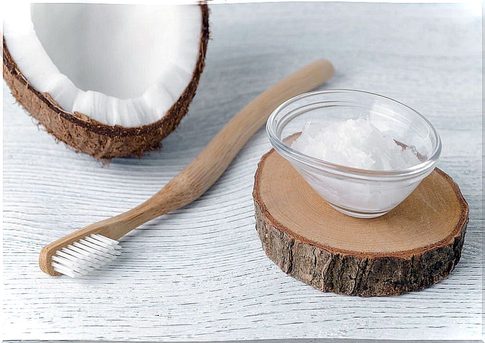 Coconut oil treatment to prevent dental infections