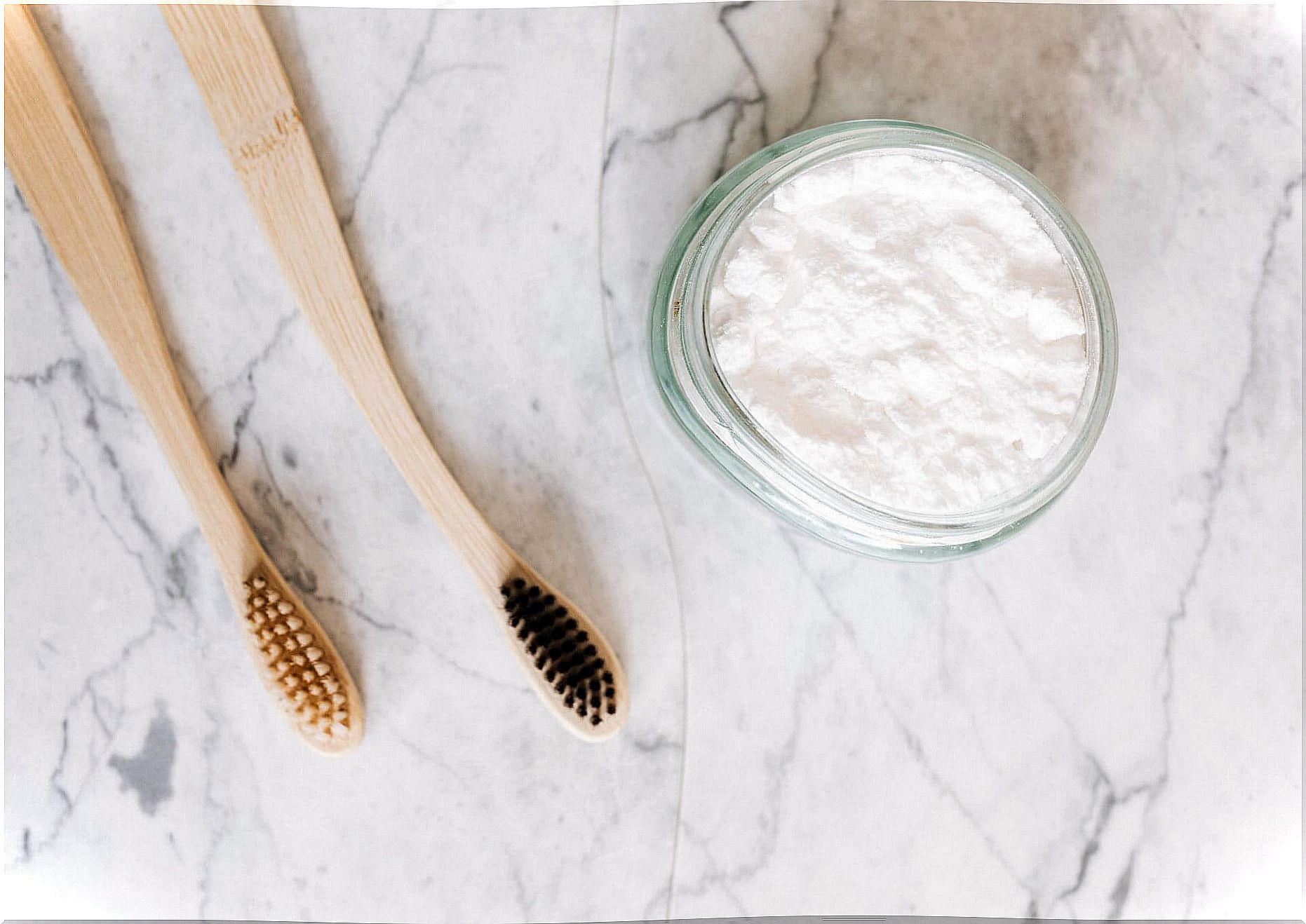 Toothbrush and jar with coconut