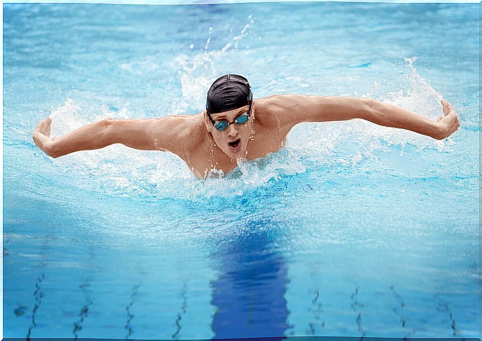 correct breathing when swimming