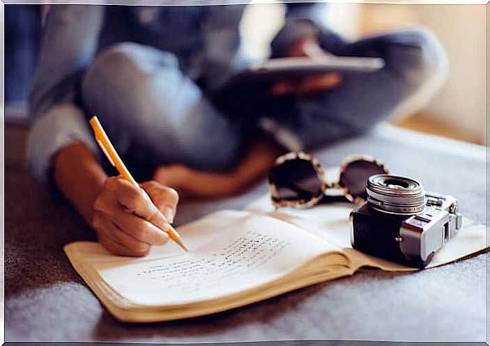 Reading and journaling keeps your brain young