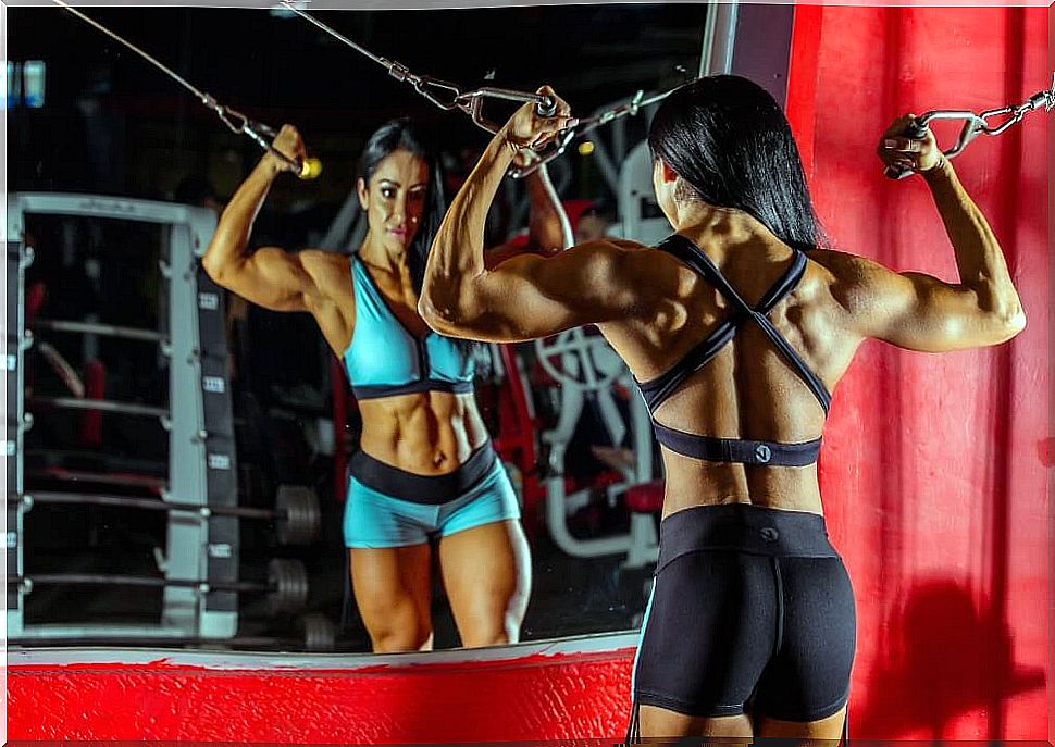 Women are also interested in bodybuilding.